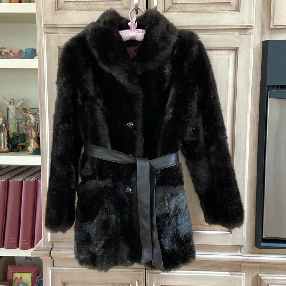 Vintage faux fur winter coat sz XS/S Sears fashion dark brown belted